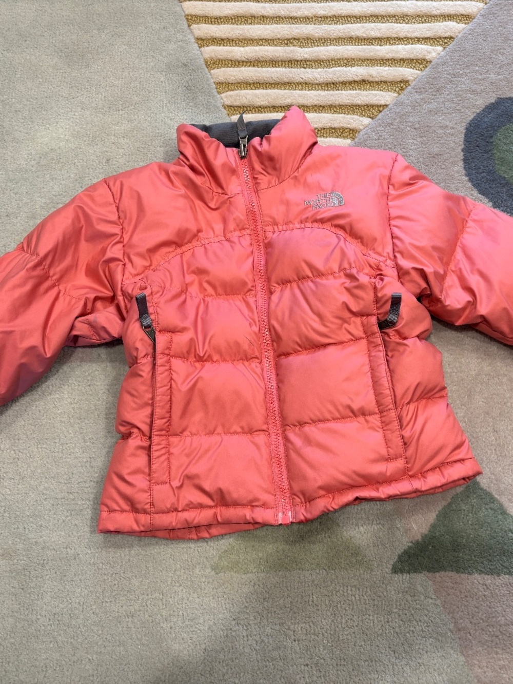 The North Face Girls XS (6) Down Puffer Jacket Coral 550 Fill Aconcagua